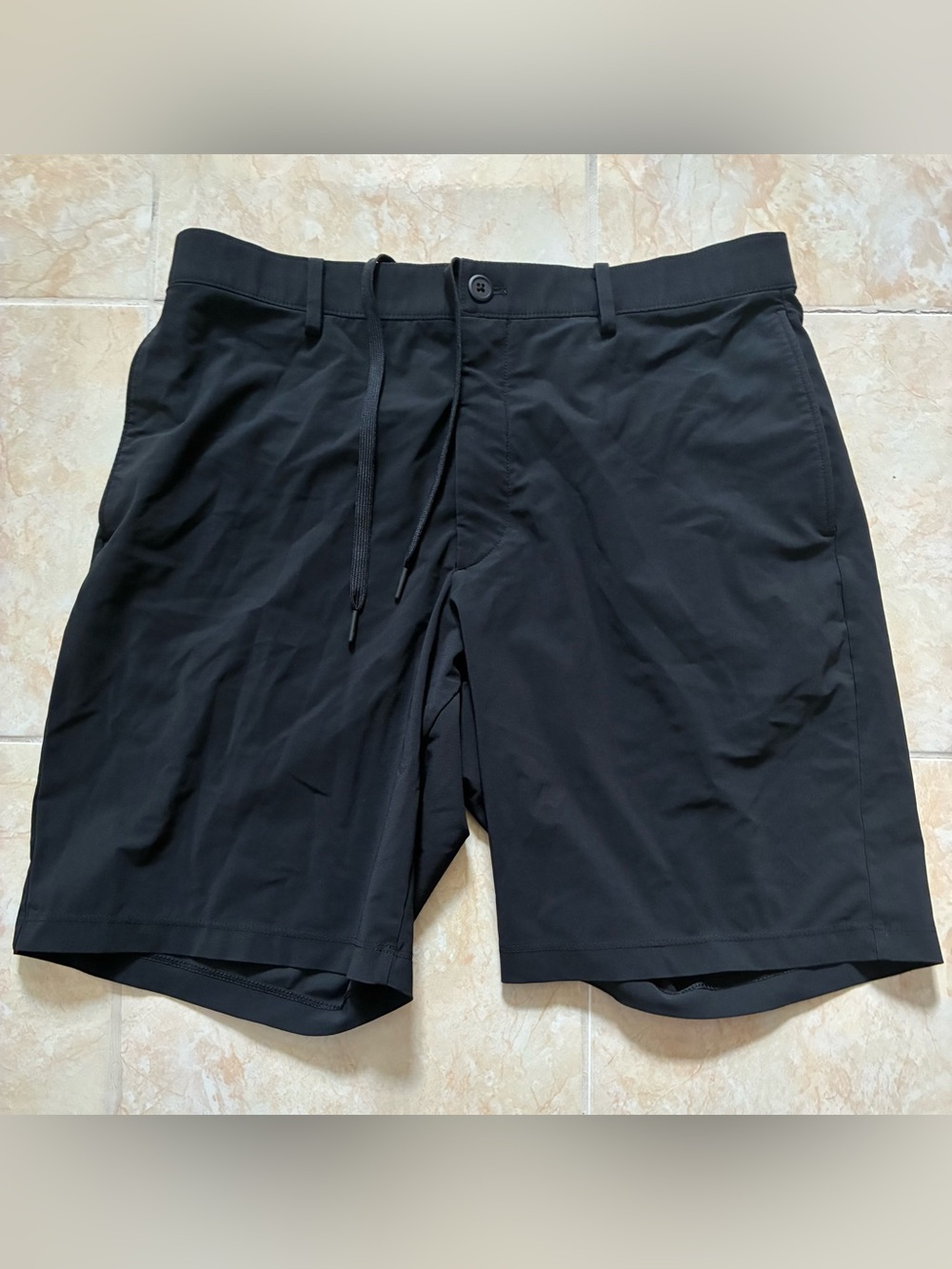 Men's Uniqlo Ultra Stretch Shorts 8.5” Sz L